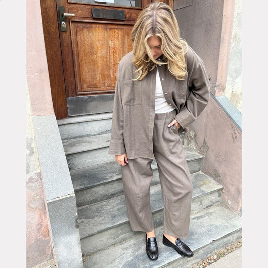 STORIES FROM THE ATELIER by COPENHAGENSHOES BE YOU PANTS PANTS 307 Earth