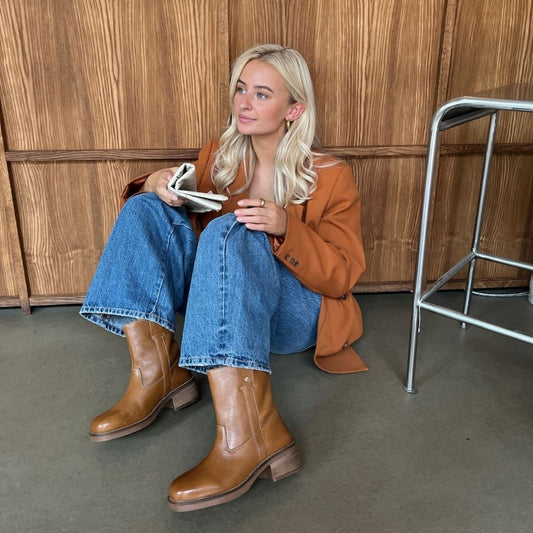 COPENHAGEN SHOES SAY MORE - BROWN/TAN Boots 125 TAN