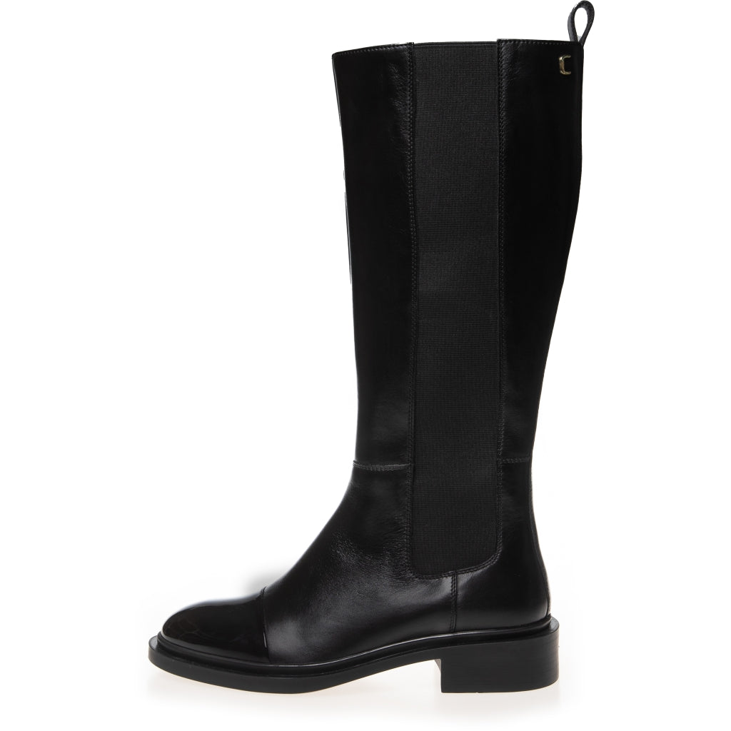THE LOVE BOOT PATENT TOE BLACK – - Main Image