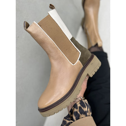 COPENHAGEN SHOES BEVERLY BOOT CAMEL Boots 0138 CAMEL