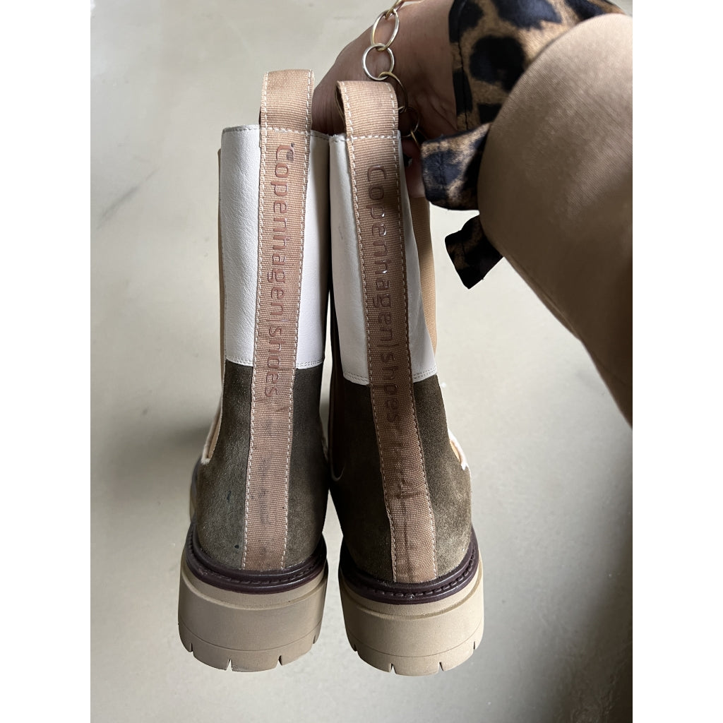COPENHAGEN SHOES BEVERLY BOOT CAMEL Boots 0138 CAMEL