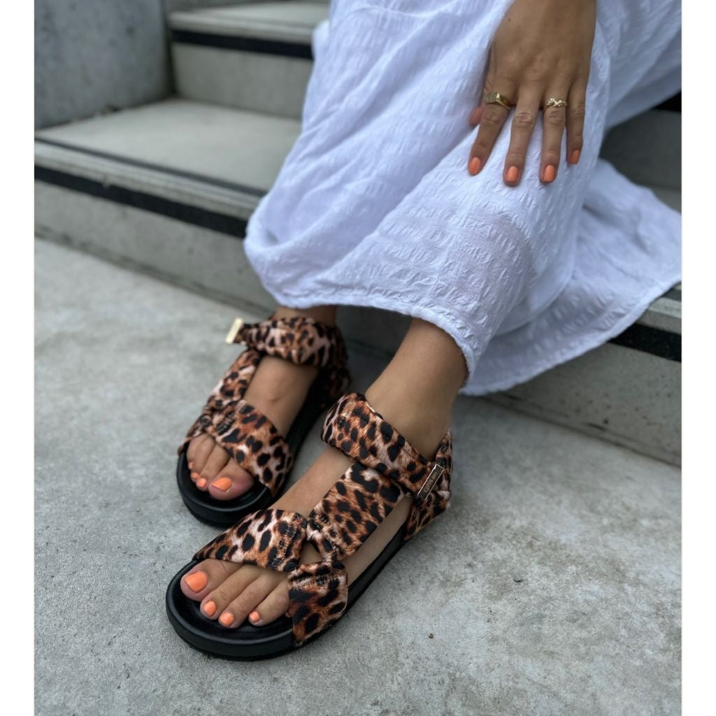 COPENHAGEN SHOES CARRIE Sandals 020 Brown leopard