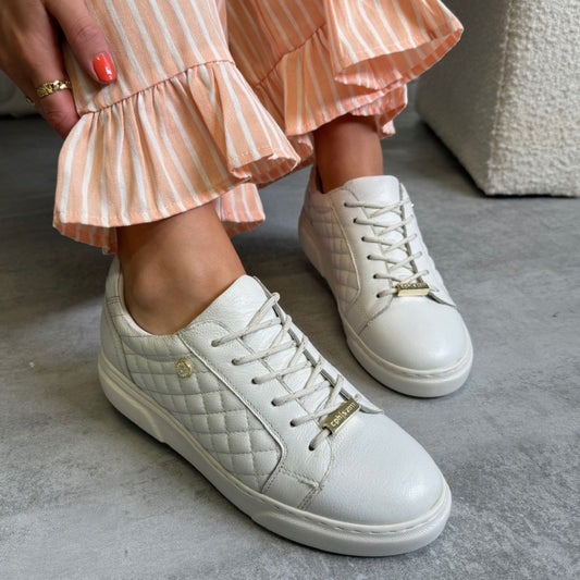 Copenhagen Shoes by Josefine Valentin Dressed 22 Copenhagenshoes by Josefine Valentin Sneakers 001 White