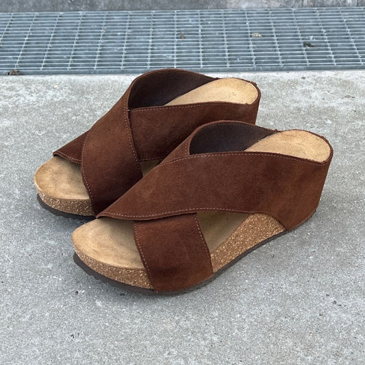 COPENHAGEN SHOES FRANCES 23 Suede Wedge sandals 00066 DARK BROWN (MARRONE 417)