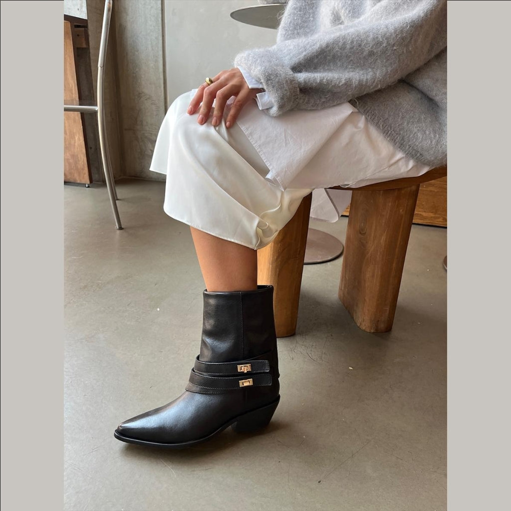 COPENHAGEN SHOES FUTURE MAGIC Boots 0001 BLACK