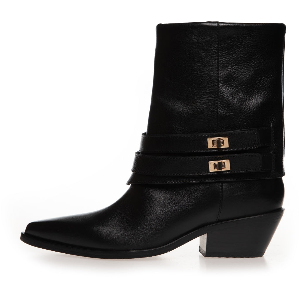 COPENHAGEN SHOES FUTURE MAGIC Boots 0001 BLACK