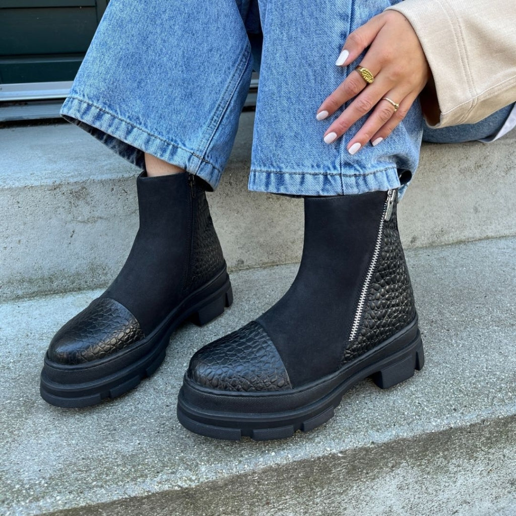 COPENHAGEN SHOES GOOD VIBES ONLY Boots 0001 BLACK