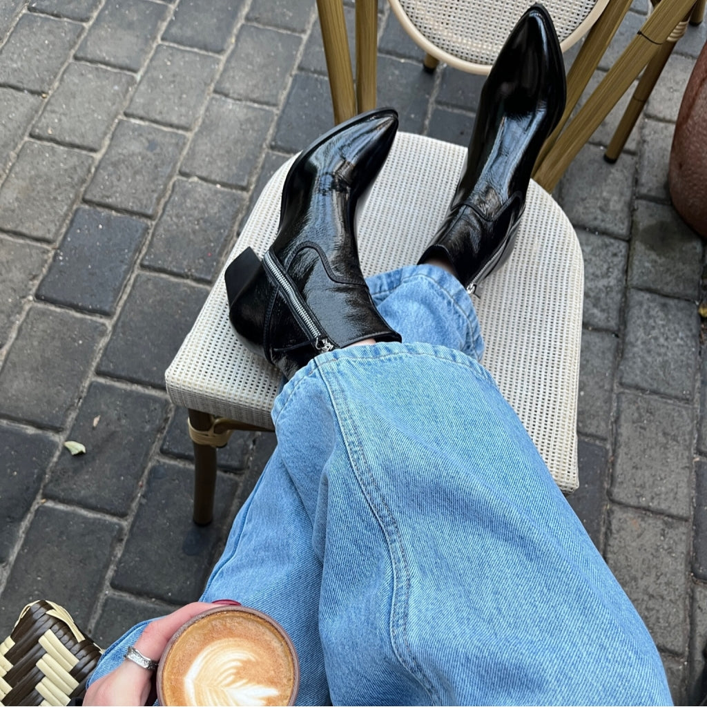 COPENHAGEN SHOES IT'S ALL ABOUT WALKING - PATENT Boots 0011 BLACK PATENT