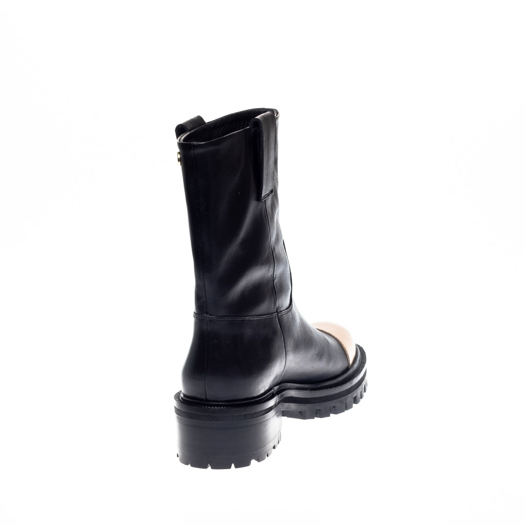 COPENHAGEN SHOES LET'S GO Copenhagenshoes by Josefine Valentin Boots 1623 BLACK WITH OFF WHITE TOE