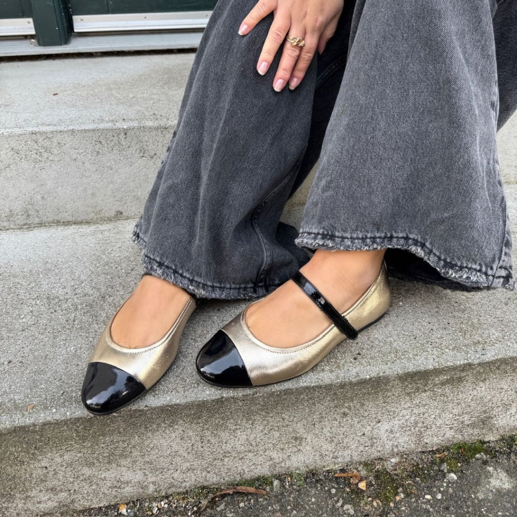 COPENHAGEN SHOES LOVE FOR A REASON GOLD Ballet flats 0051 GOLD