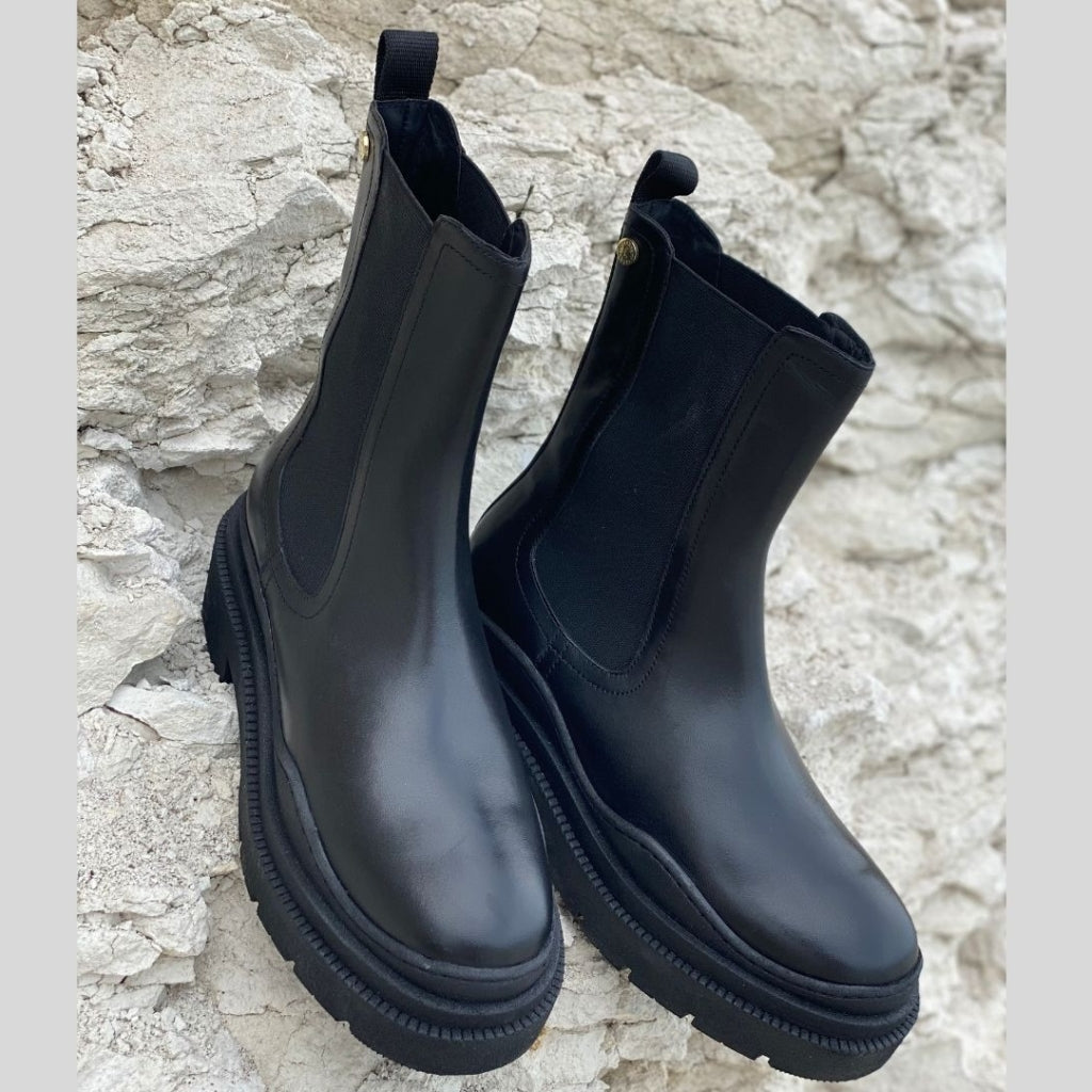 COPENHAGEN SHOES MYSELF Boots 001 Black
