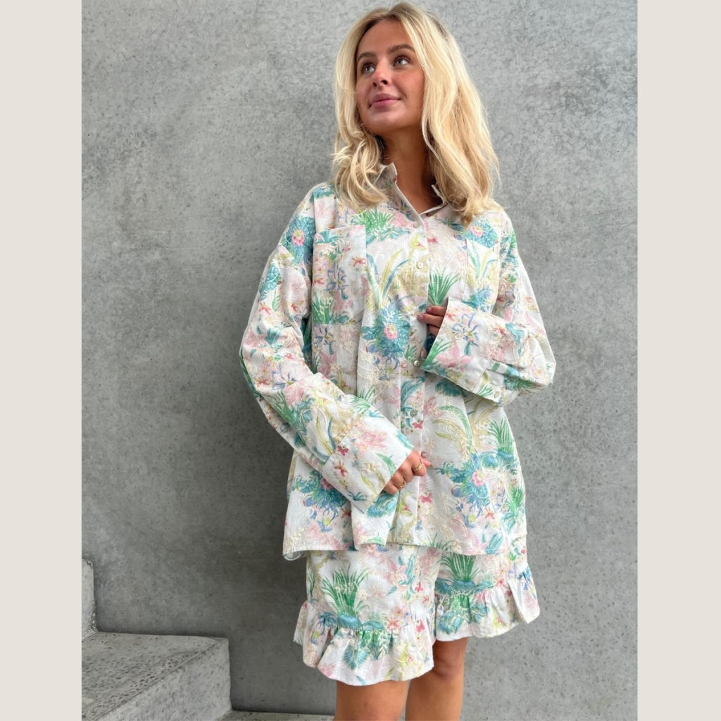 STORIES FROM THE ATELIER by COPENHAGENSHOES MY LOVERS SHIRT CLOTHES 388 Multi flower