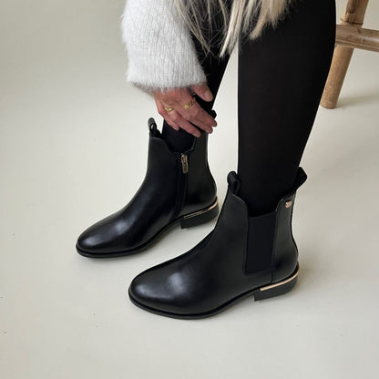 COPENHAGEN SHOES OLLIE CHELSEA Boots 002 Black (without gold)