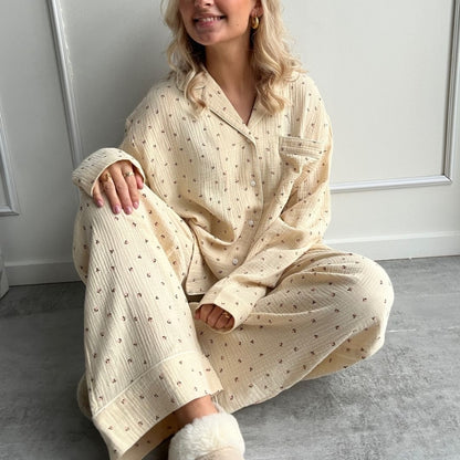 STORIES FROM THE ATELIER by COPENHAGENSHOES PAJAMAS SHIRT 2 SHIRT 01 BEIGE SMALL FLOWER