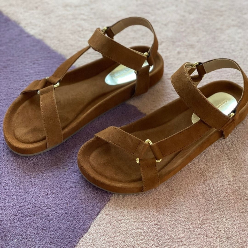 COPENHAGEN SHOES PEACE suede Sandals 112 Cognac