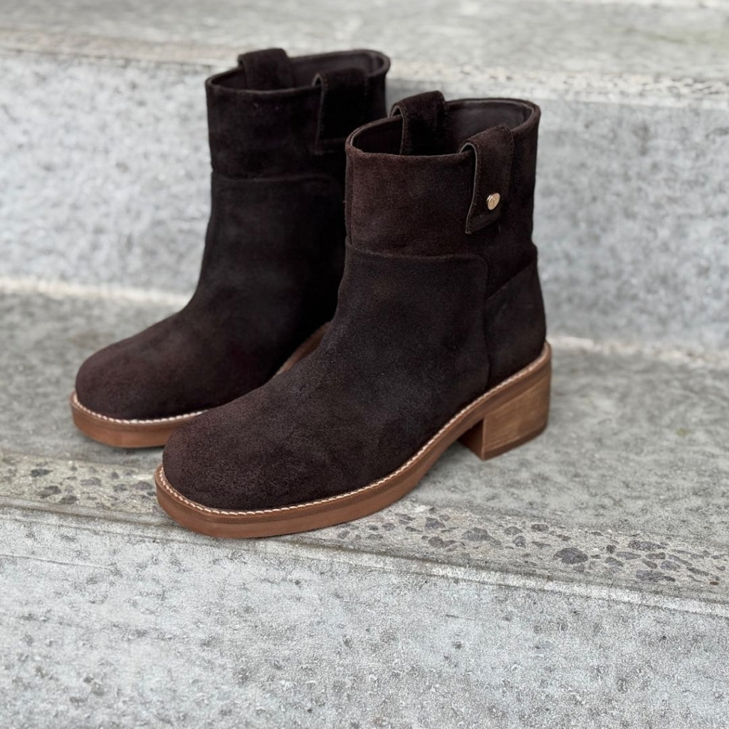 COPENHAGEN SHOES POWER WALK BOOT SUEDE Boots 004 Dark brown