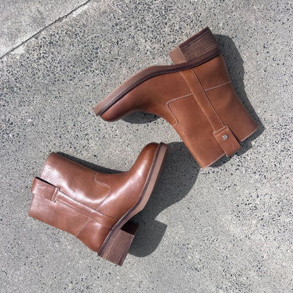 COPENHAGEN SHOES SAY MORE - BROWN/TAN Boots 125 TAN
