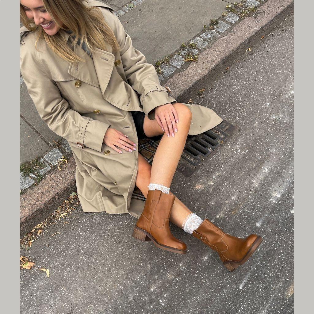COPENHAGEN SHOES SAY MORE - BROWN/TAN Boots 125 TAN