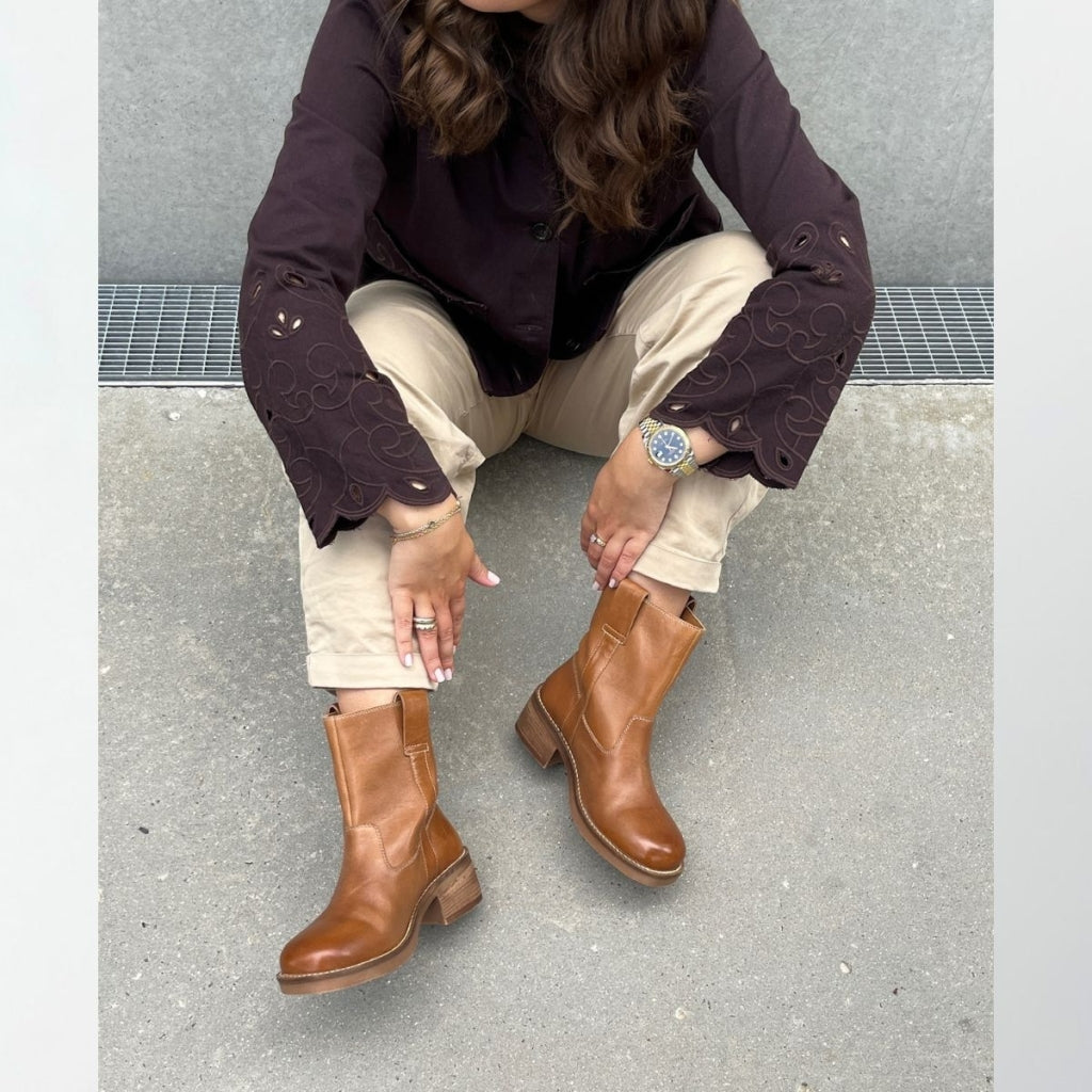 COPENHAGEN SHOES SAY MORE - BROWN/TAN Boots 125 TAN