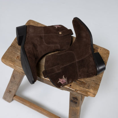 COPENHAGEN SHOES THE MONICE BOOT Boots 0012 BROWN