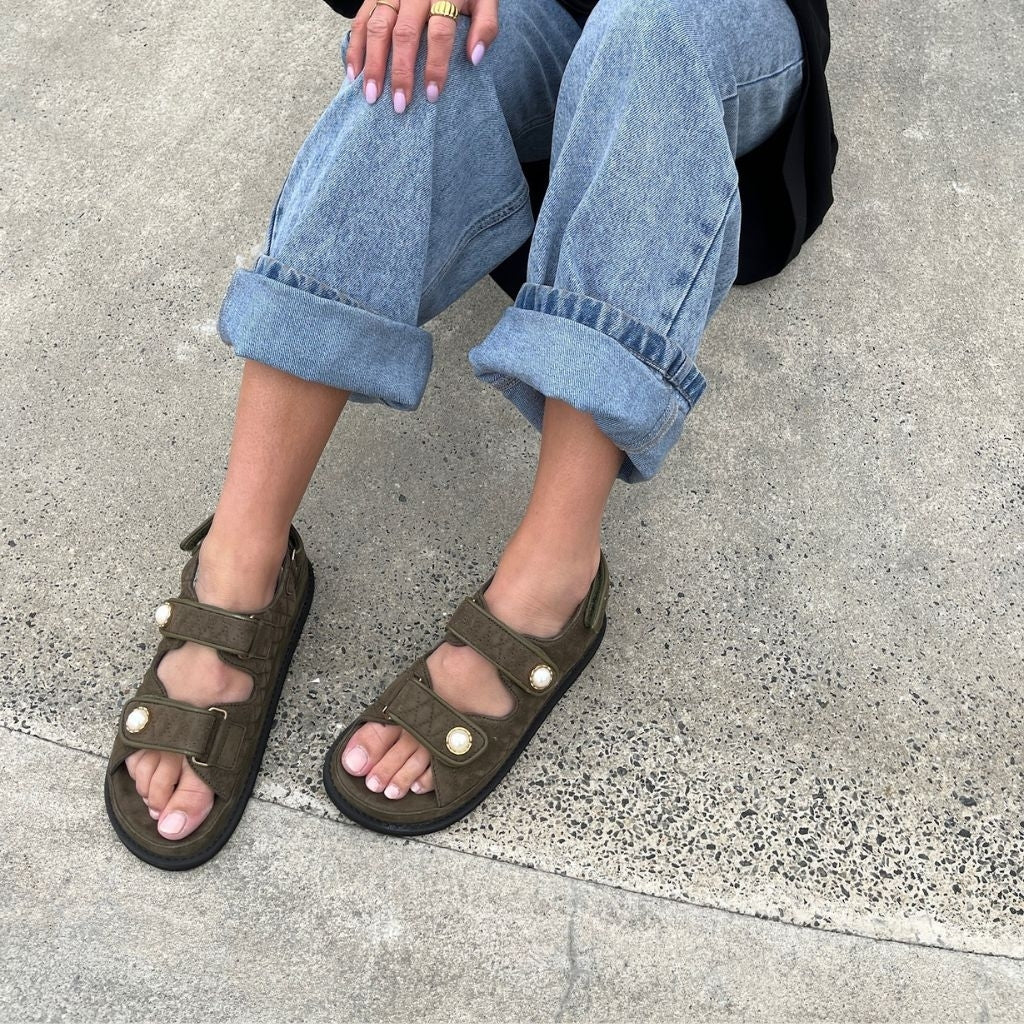 COPENHAGEN SHOES THE PEARL SANDAL Sandals 100 ARMY GREEN