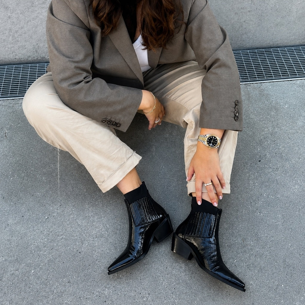 COPENHAGEN SHOES THE WALKING BOOT PATENT Boots 0011 BLACK PATENT