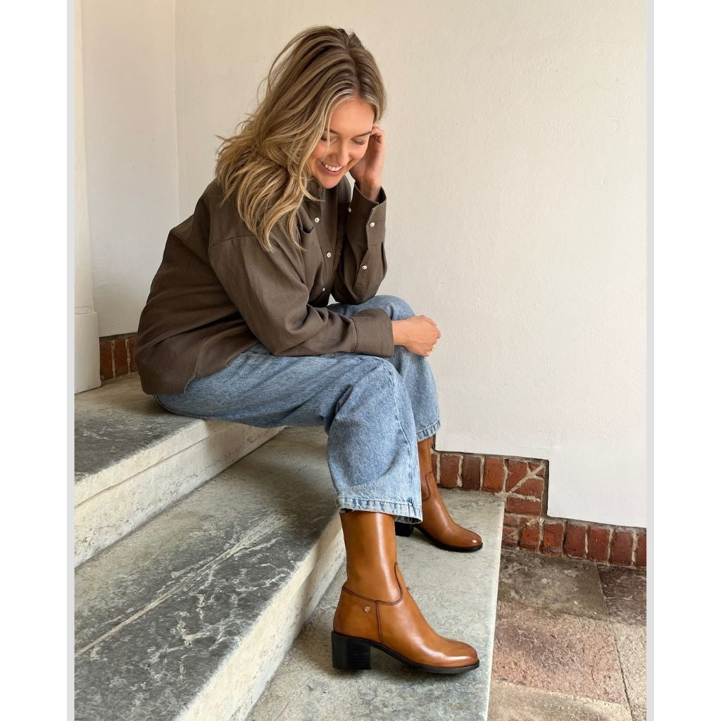 COPENHAGEN SHOES YOUR VIBE Boots 125 TAN