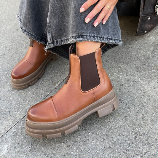 COPENHAGEN SHOES YOU AND ME LOW Boots 0241 COGNAC