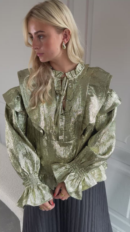 STORIES FROM THE ATELIER by COPENHAGENSHOES IMAGINE TOP CLOTHES 062 DARK GOLD