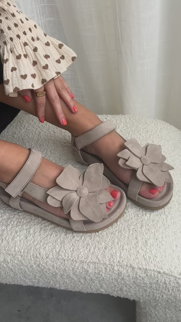 COPENHAGEN SHOES MY FLOWERS Sandals 0301 BISCUIT
