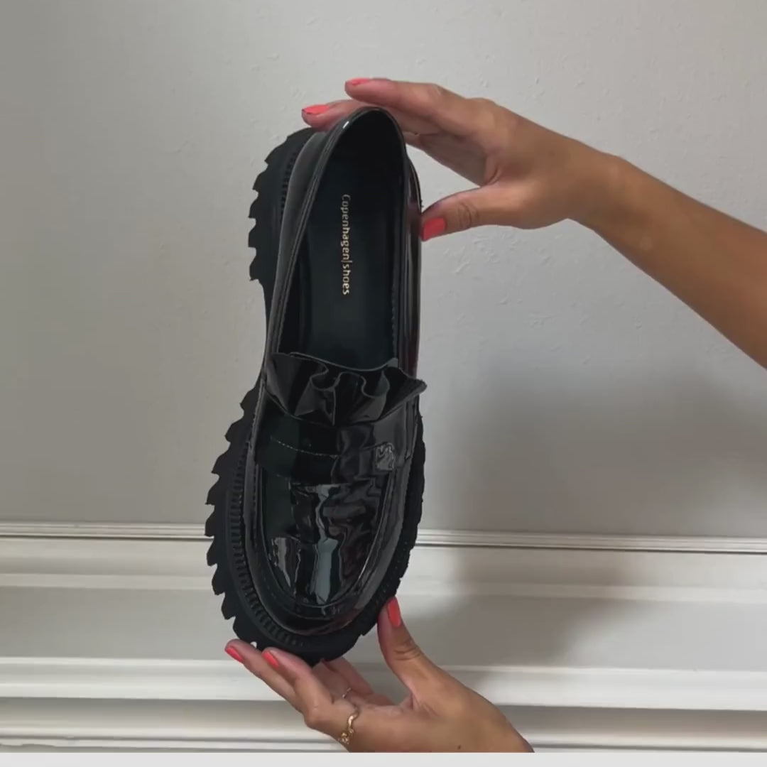 MAKE WAVES PATENT - BLACK/PATENT – Copenhagenshoes.com