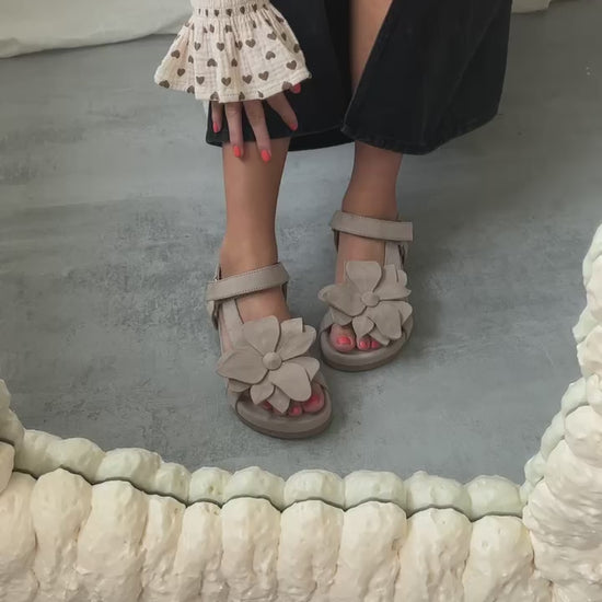 COPENHAGEN SHOES MY FLOWERS Sandals 0301 BISCUIT