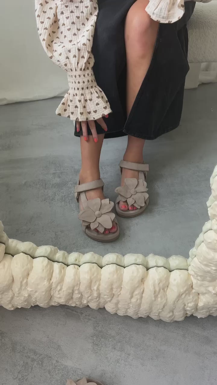 COPENHAGEN SHOES MY FLOWERS Sandals 0301 BISCUIT
