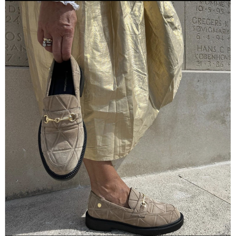 COPENHAGEN SHOES FOLLOW THE LEADER SUEDE Loafer 282 SAND