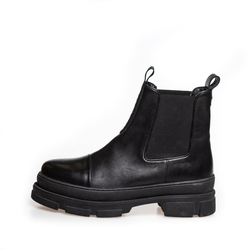 COPENHAGEN SHOES YOU AND ME LOW 22 Boots 565 Black (with black sole)